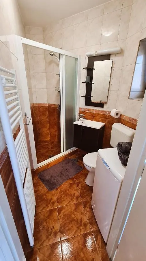 איקה Apartment Gasparac - 30 Meters From The Beach קרואטיה